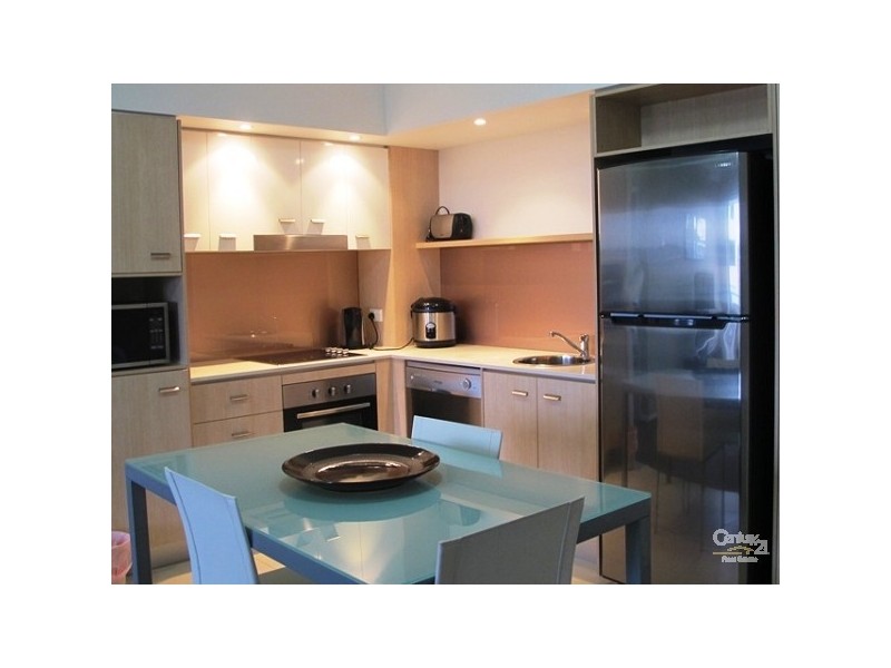 167/1-9 Moores Crescent CHANCELLOR LAKESIDE, Varsity Lakes QLD 4227