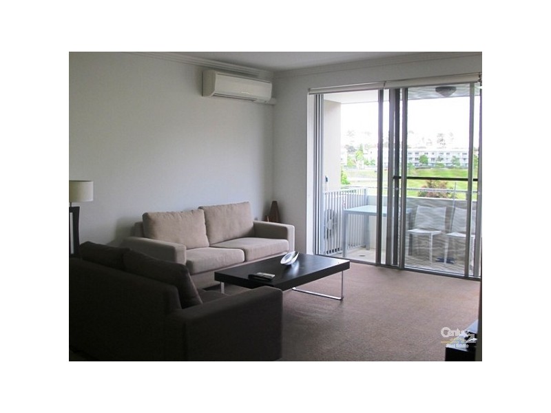 167/1-9 Moores Crescent CHANCELLOR LAKESIDE, Varsity Lakes QLD 4227