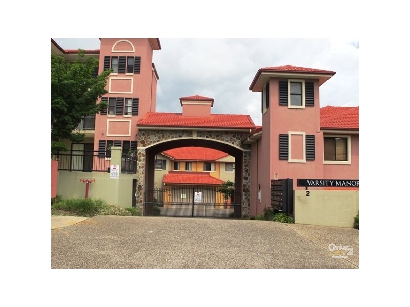 13/2 Gerladton Drive, Varsity Lakes QLD 4227