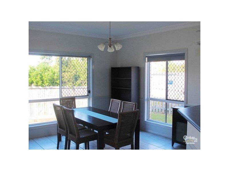 56 Mapleton Circuit, Varsity Lakes QLD 4227