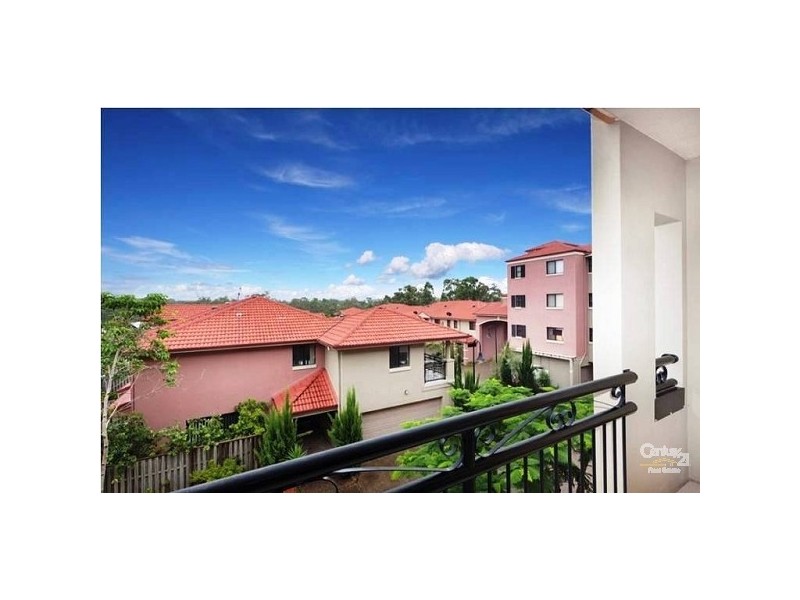 31/2 Geraldton Drive, Varsity Lakes QLD 4227