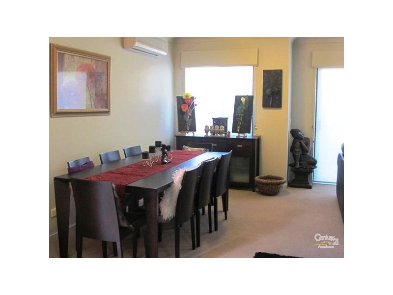 9/2 Geraldton Drive, Varsity Lakes QLD 4227