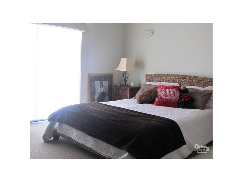 9/2 Geraldton Drive, Varsity Lakes QLD 4227