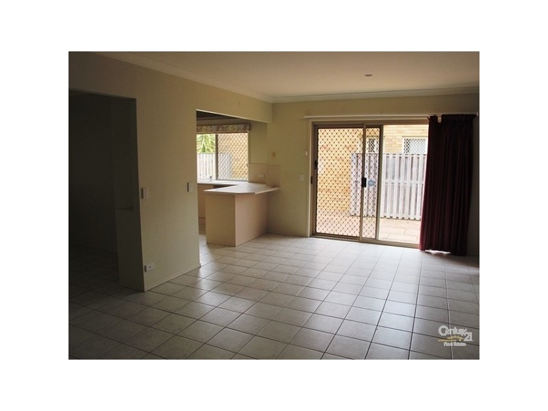 7 Illinois Court, Varsity Lakes QLD 4227