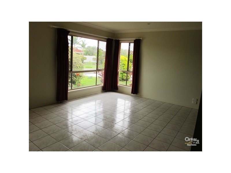 7 Illinois Court, Varsity Lakes QLD 4227
