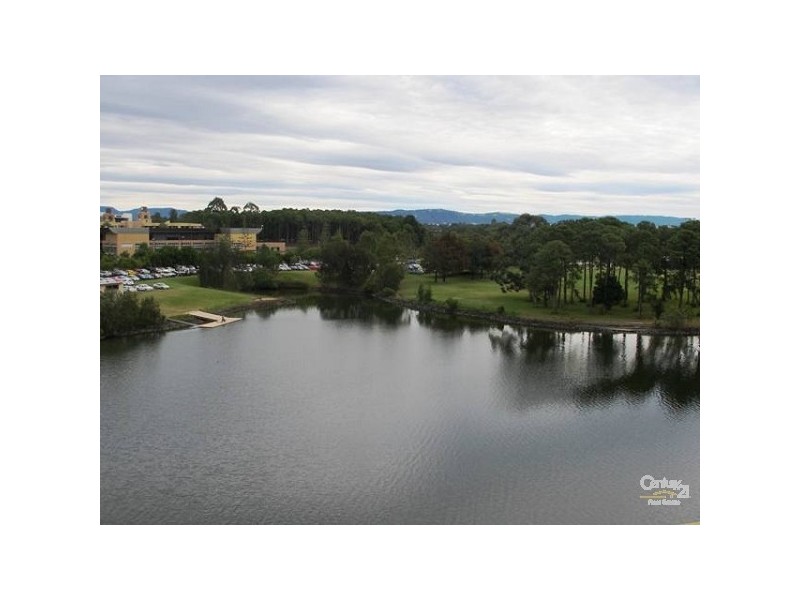 25 Lake Orr Drive, Varsity Lakes QLD 4227