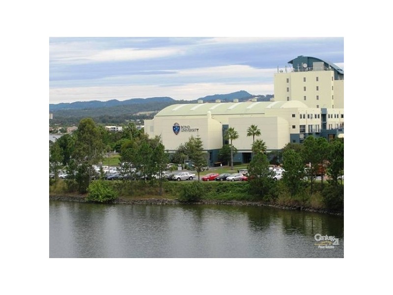 25 Lake Orr Drive, Varsity Lakes QLD 4227