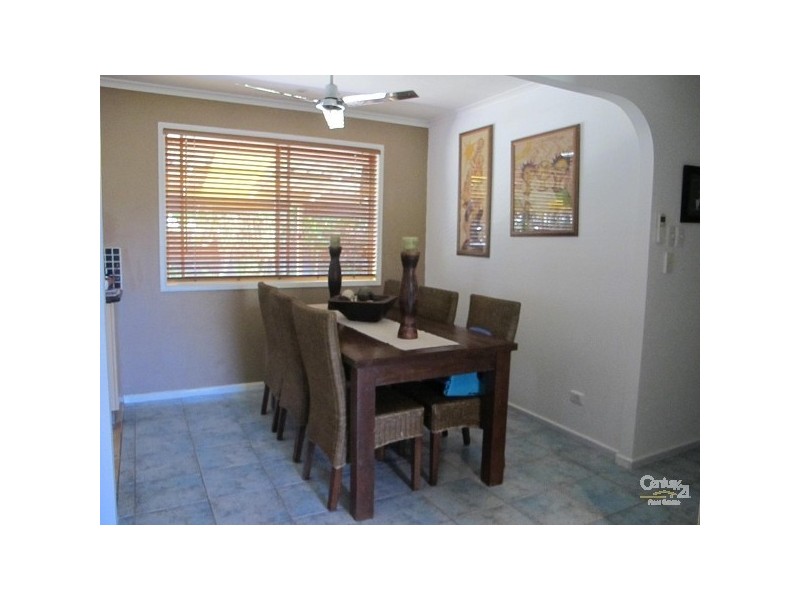 6 Newstead Street, Burleigh Waters QLD 4220