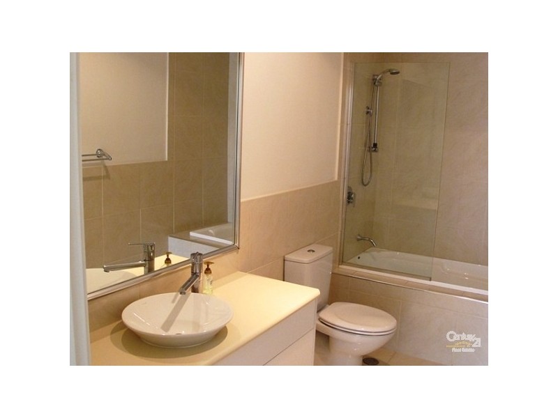 2a Castello Circuit, Varsity Lakes QLD 4227