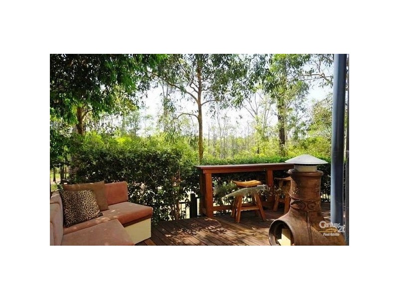 8 Kodiak Drive, Varsity Lakes QLD 4227