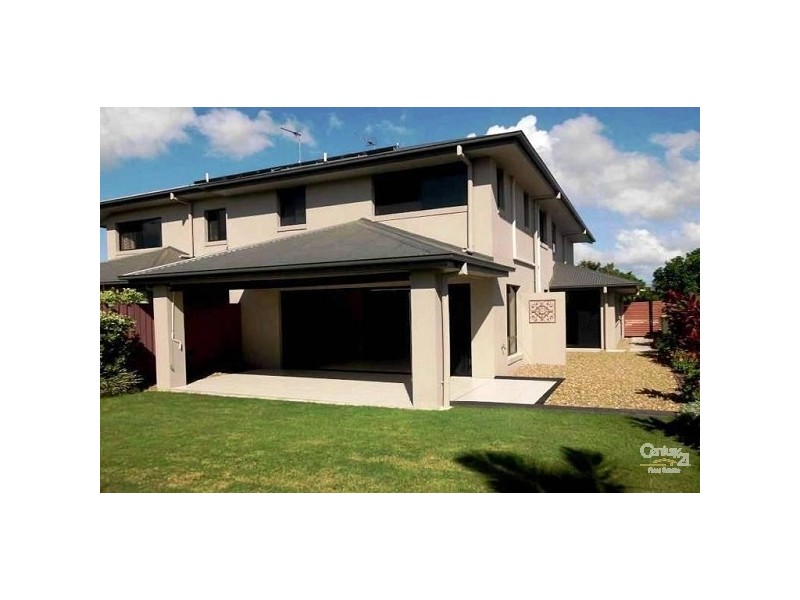 1 Silvermaple Street, Robina QLD 4226