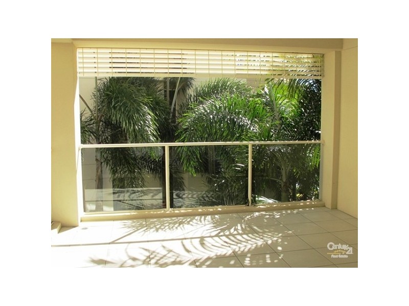 251 Varsity Parade, Varsity Lakes QLD 4227