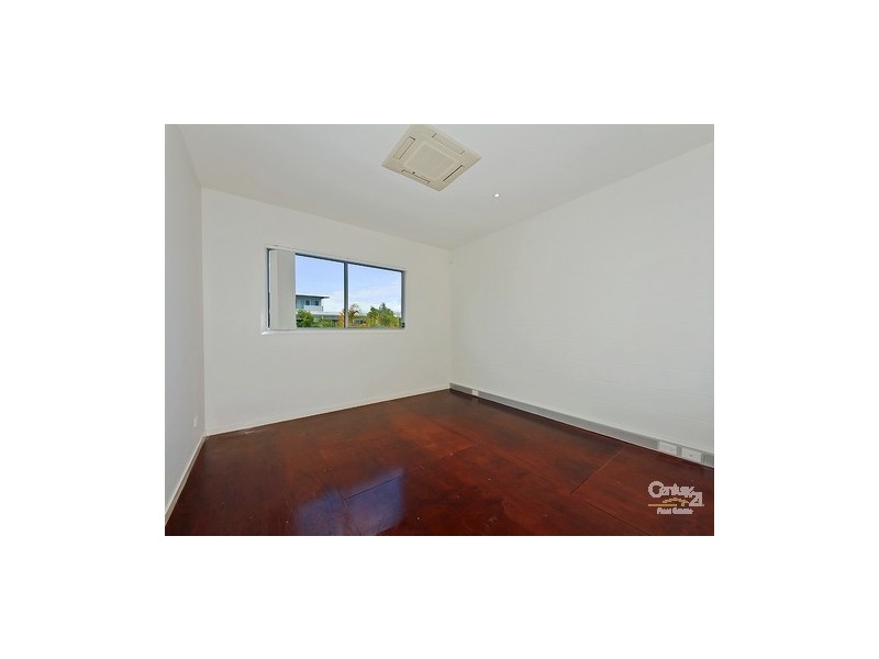 10 Watts Drive, Varsity Lakes QLD 4227