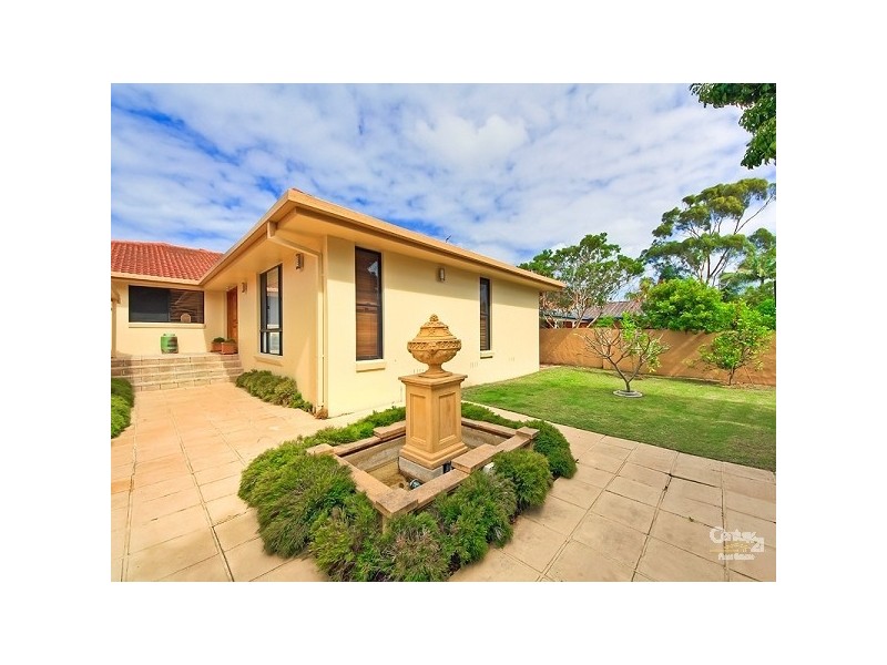 26 Lancelin Drive, Mermaid Waters QLD 4218