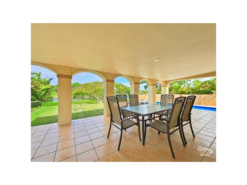 26 Lancelin Drive, Mermaid Waters QLD 4218