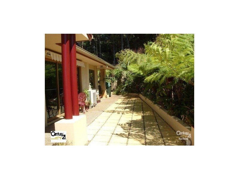 13-17 Eagles Retreat Place, Tamborine Mountain QLD 4272