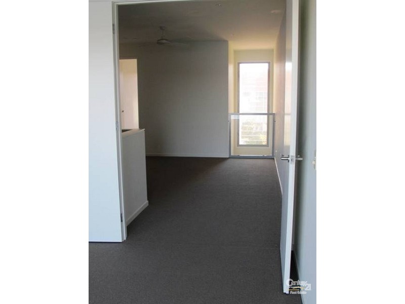 Varsity Lakes QLD 4227