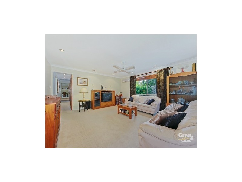67 Cheltenham Drive, Robina QLD 4226