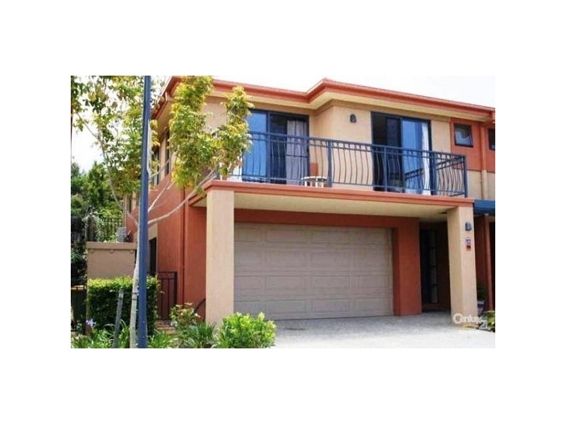 95/4 University Drive, Robina QLD 4226