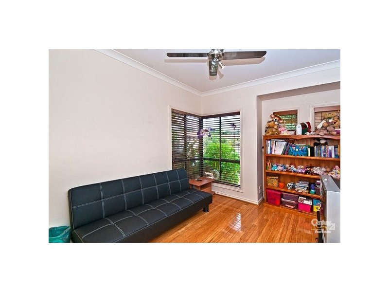 6 Pine Valley Drive, Robina QLD 4226