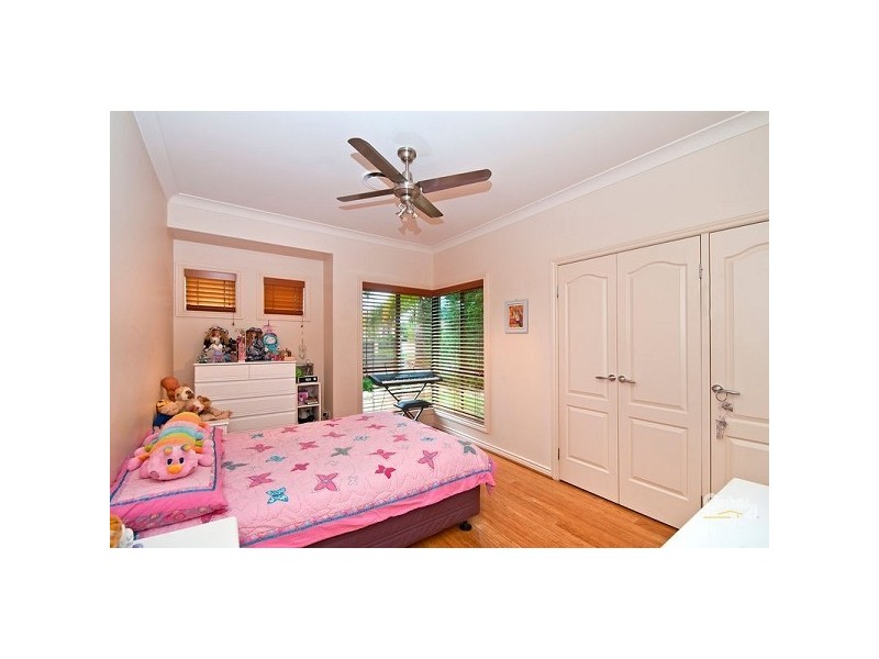 6 Pine Valley Drive, Robina QLD 4226