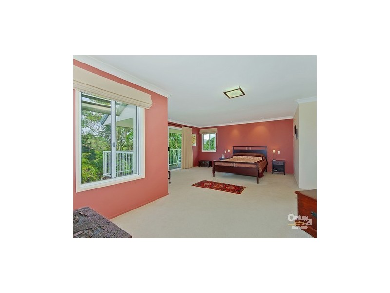 41 Plaza Street, Tallebudgera Valley QLD 4228