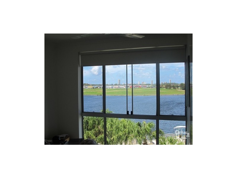 Varsity Lakes QLD 4227