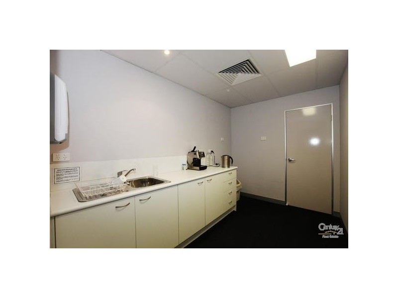 6/76 Robina Town Centre Drive, Robina QLD 4226