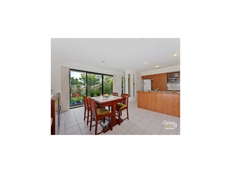 8/302 Christine ave, Varsity Lakes QLD 4227