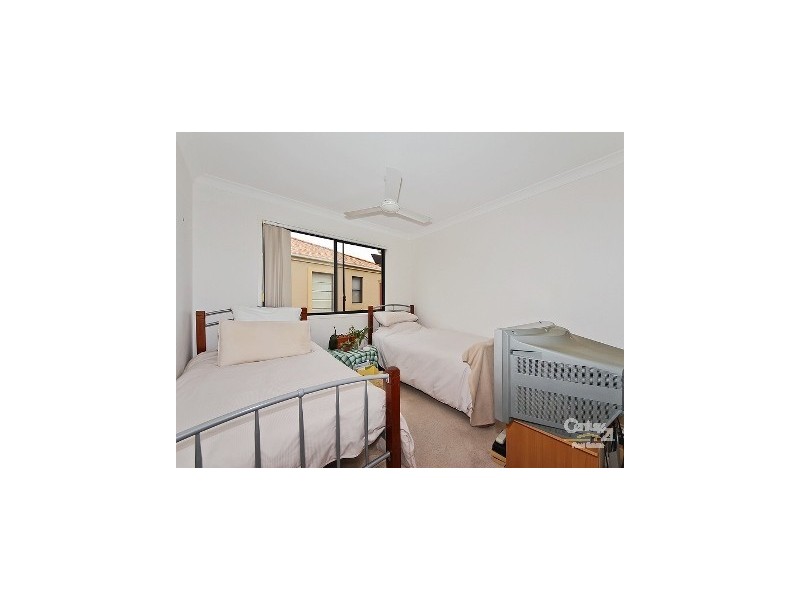 8/302 Christine ave, Varsity Lakes QLD 4227