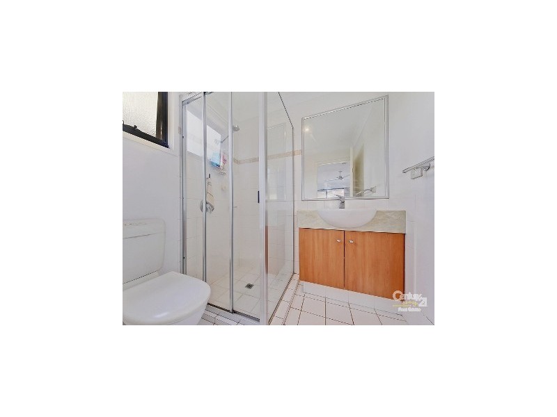8/302 Christine ave, Varsity Lakes QLD 4227