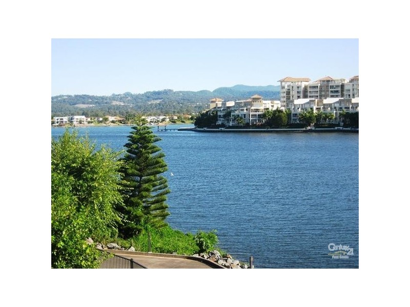 Varsity Lakes QLD 4227