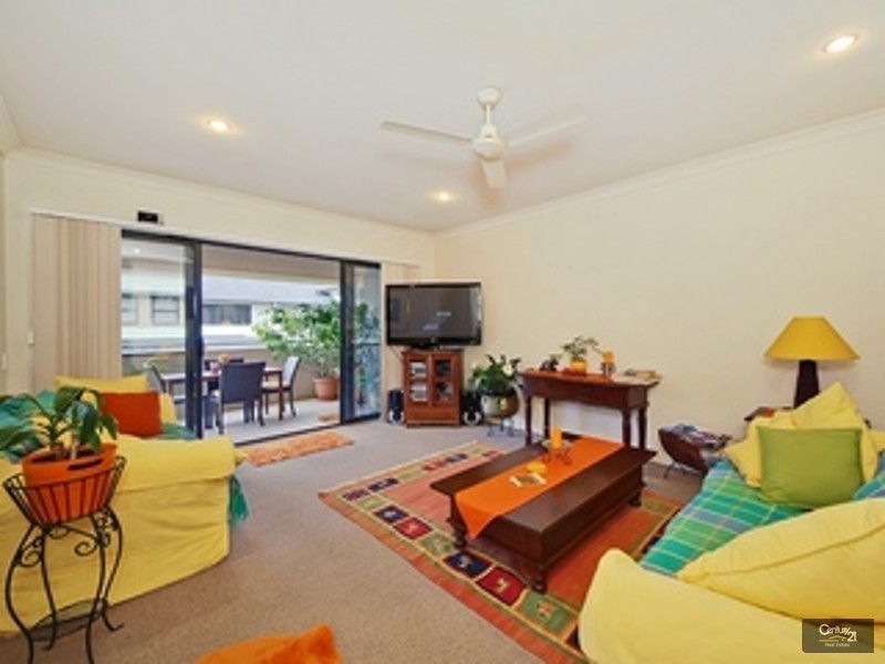 20/1 Geraldton Drive, Robina QLD 4226