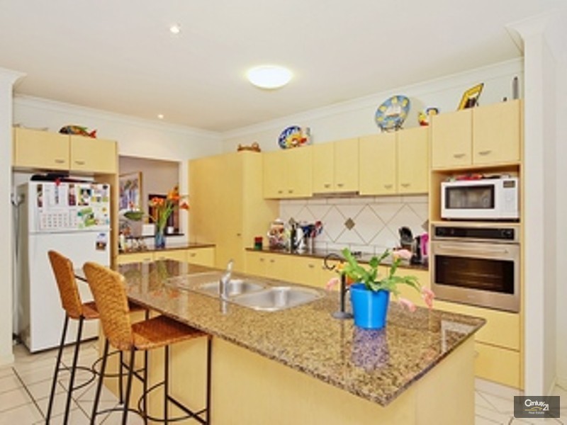 20/1 Geraldton Drive, Robina QLD 4226