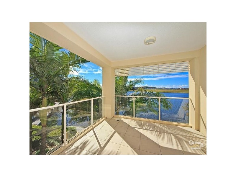 Varsity Lakes QLD 4227