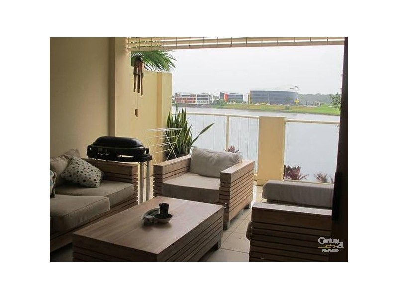 Varsity Lakes QLD 4227