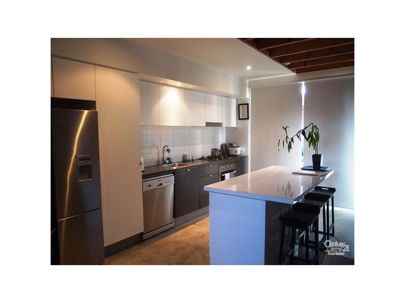 Varsity Lakes QLD 4227