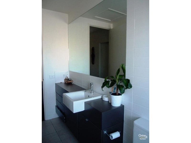 Varsity Lakes QLD 4227