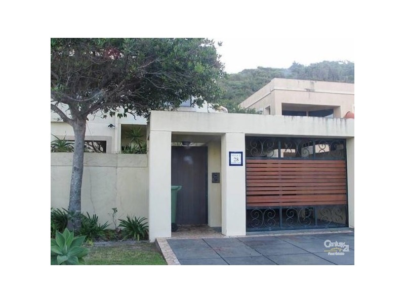 2/28 Nagel Ave, Miami QLD 4220