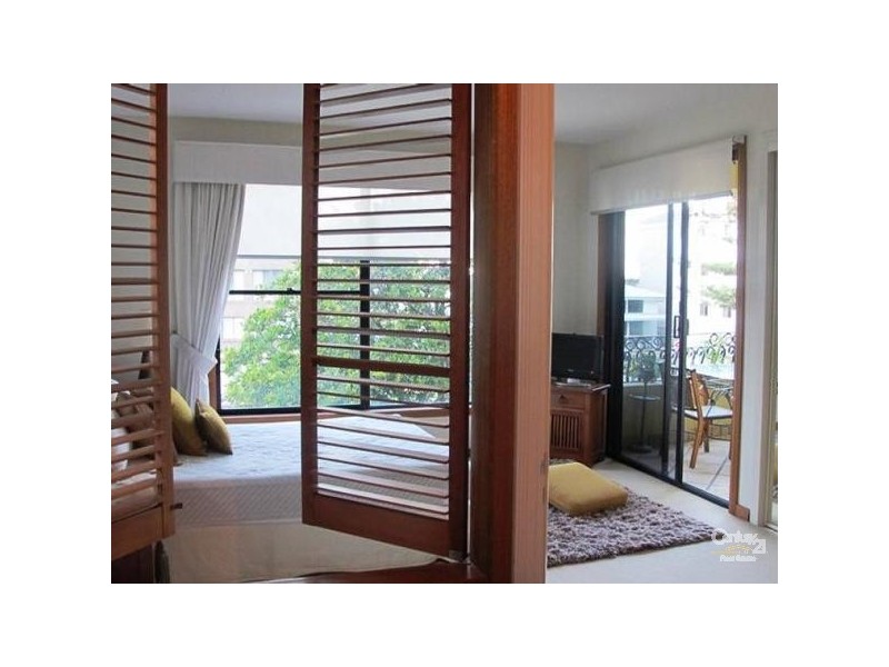 2/28 Nagel Ave, Miami QLD 4220