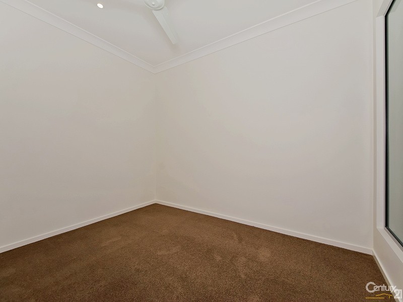 29/28 Castello Cct, Varsity Lakes QLD 4227