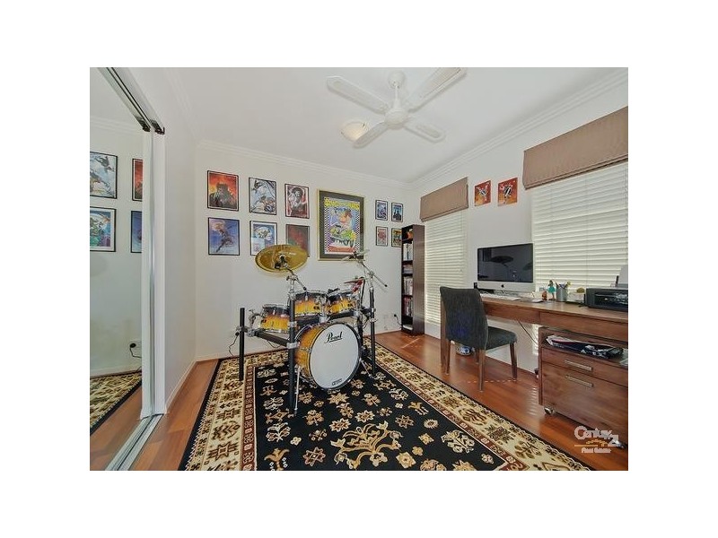 Varsity Lakes QLD 4227