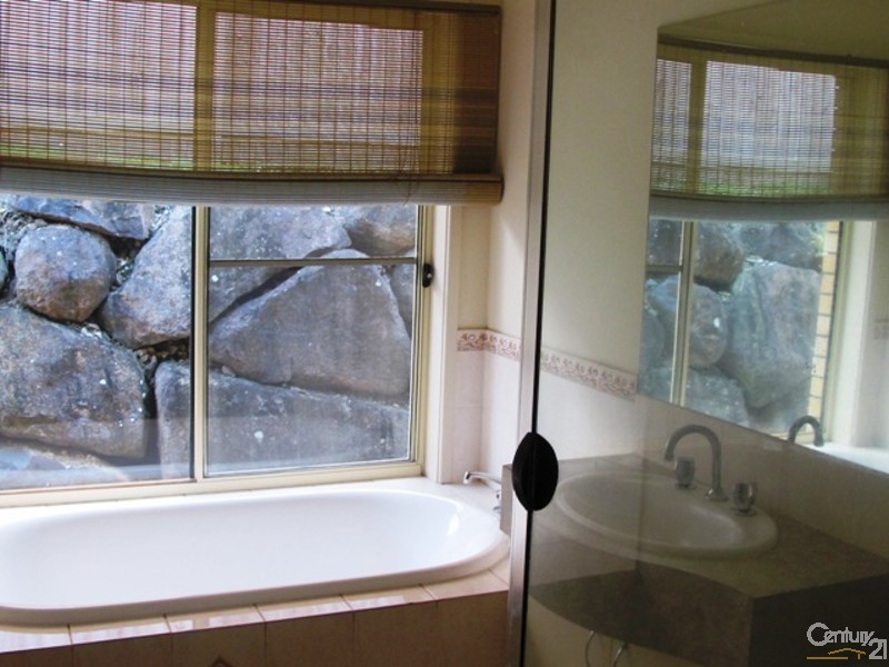 Burleigh Heads QLD 4220