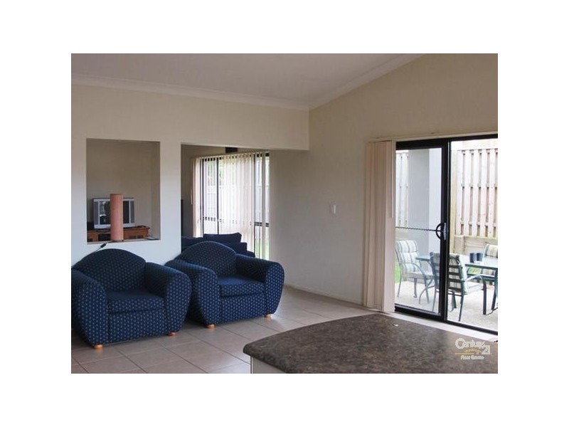 Varsity Lakes QLD 4227