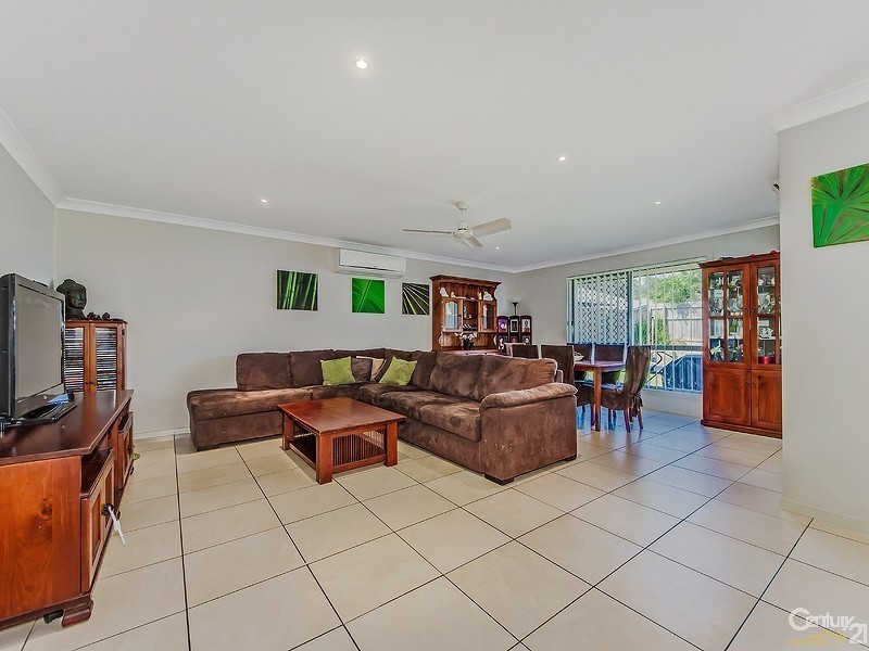 20 Treeline Circuit, Upper Coomera QLD 4209