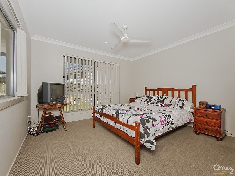 20 Treeline Circuit, Upper Coomera QLD 4209