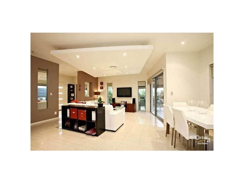 Varsity Lakes QLD 4227