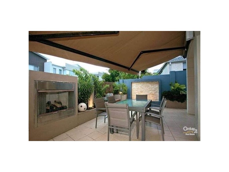 Varsity Lakes QLD 4227