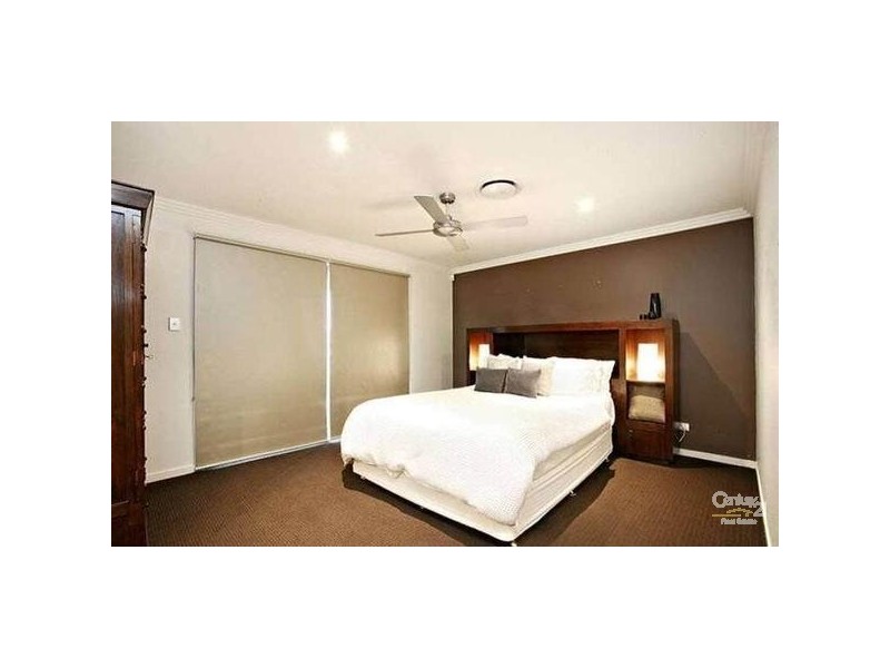 Varsity Lakes QLD 4227