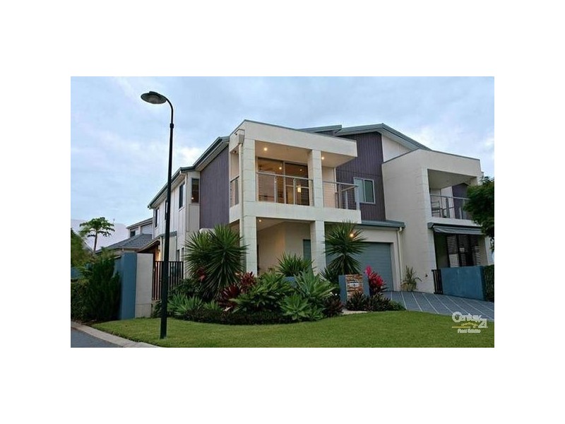 Varsity Lakes QLD 4227